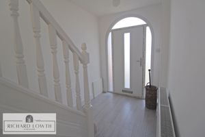 Entrance Hallway- click for photo gallery